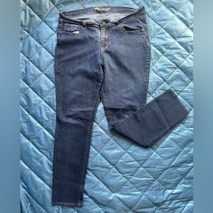 Sz 16 Reg Old Navy Sweetheart Jeans